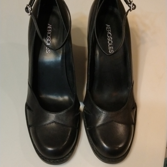 Aerosoles baby boomer black leather wedge shoe with ankle strap, size 8.5 - Picture 3 of 8